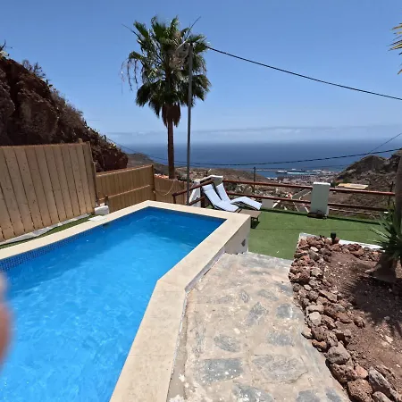 Alessia With Jacuzzi ,garden & Swimming Pool Санта-Крус-де-Тенерифе