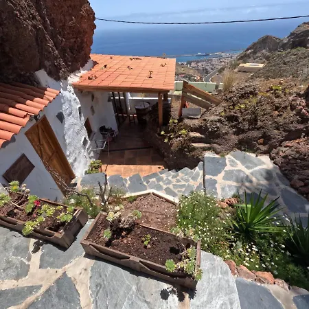 Holiday home Alessia With Jacuzzi ,garden & Swimming Pool Santa Cruz de Tenerife